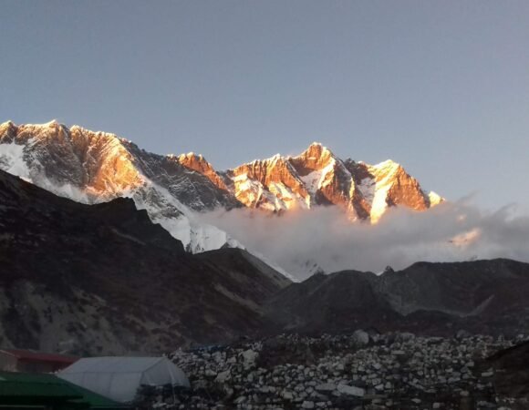 Why Choose Mountain King Treks? – Best Trekking Agency in Nepal