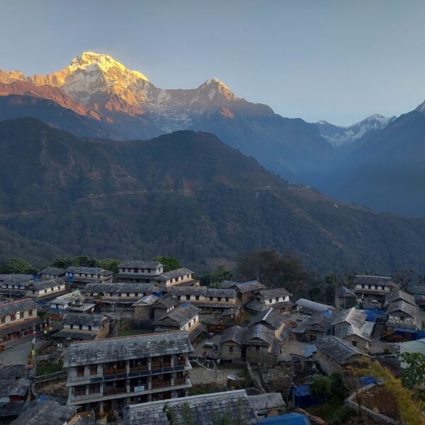 Ghandruk to Ghorepani Trek – Best Short Annapurna Trek with Poon Hill Sunrise